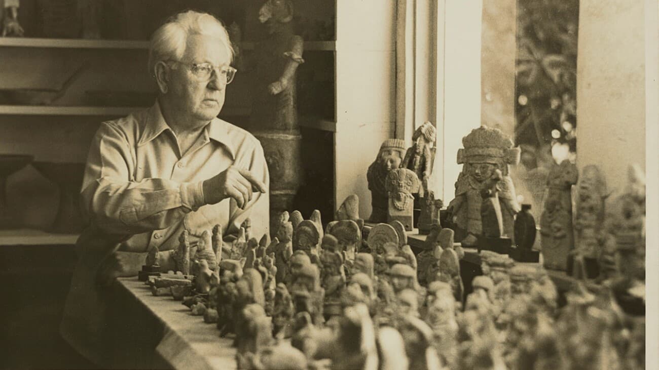 Stendahl's World: Marketing Ancient Mexico and Modern Art in Los Angeles